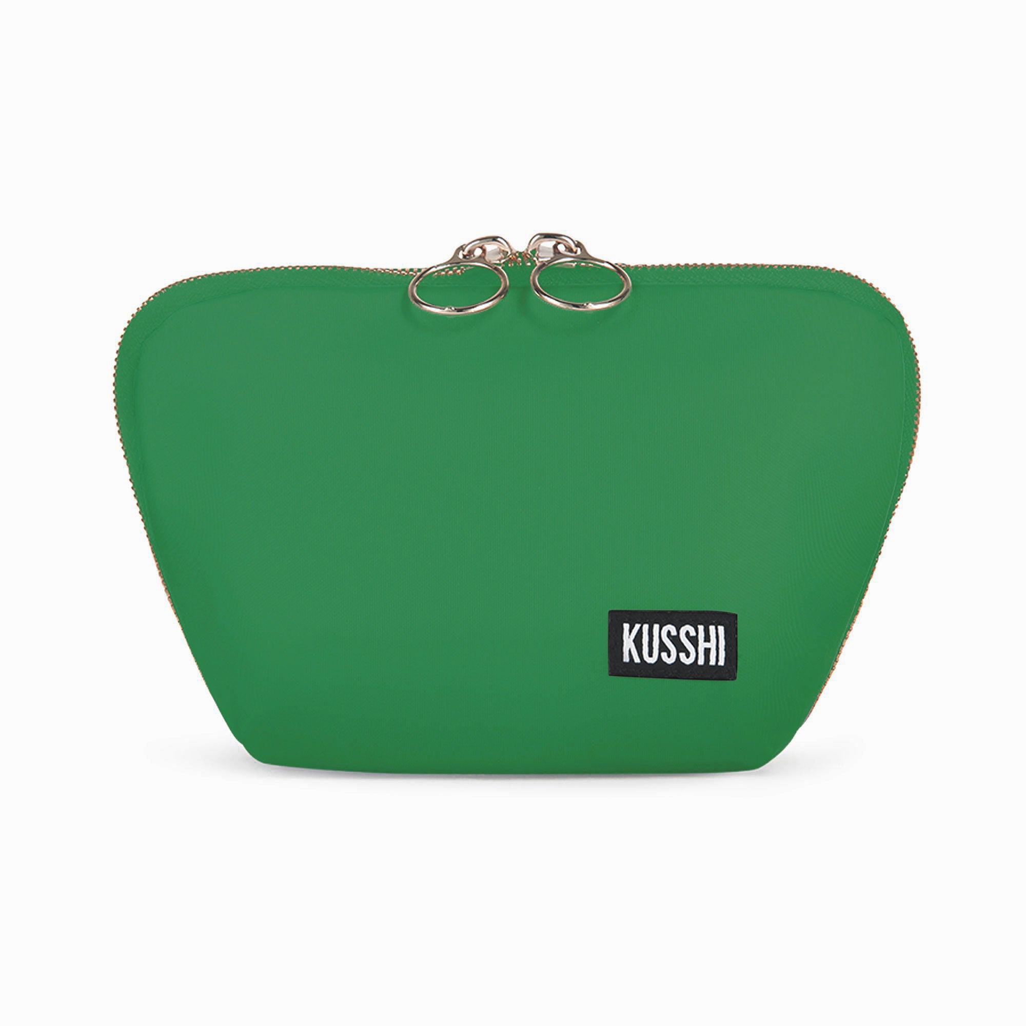 color:Everyday+Kelly Green with Light Navy interior; alt: Everyday Small Makeup Bag | KUSSHI