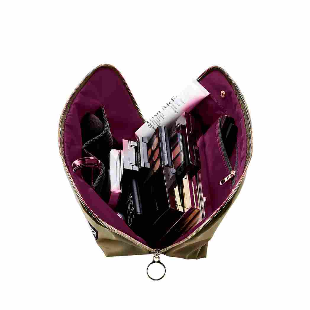 Vacationer Makeup Bag