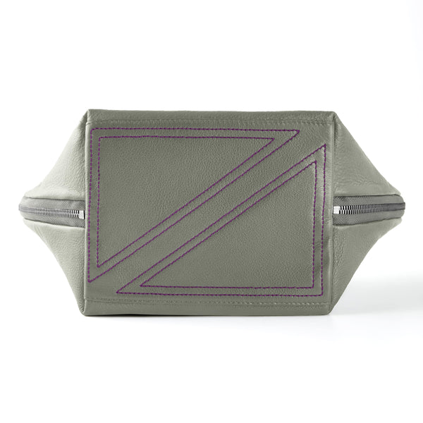 Signature / Vacationer Makeup Bag